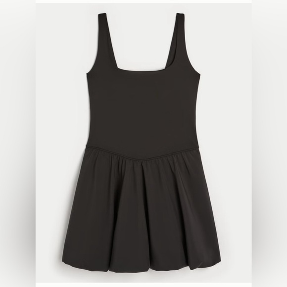 Gilly Hicks Dresses & Skirts - Gilly Hicks Active Cutout Back Skater Dress